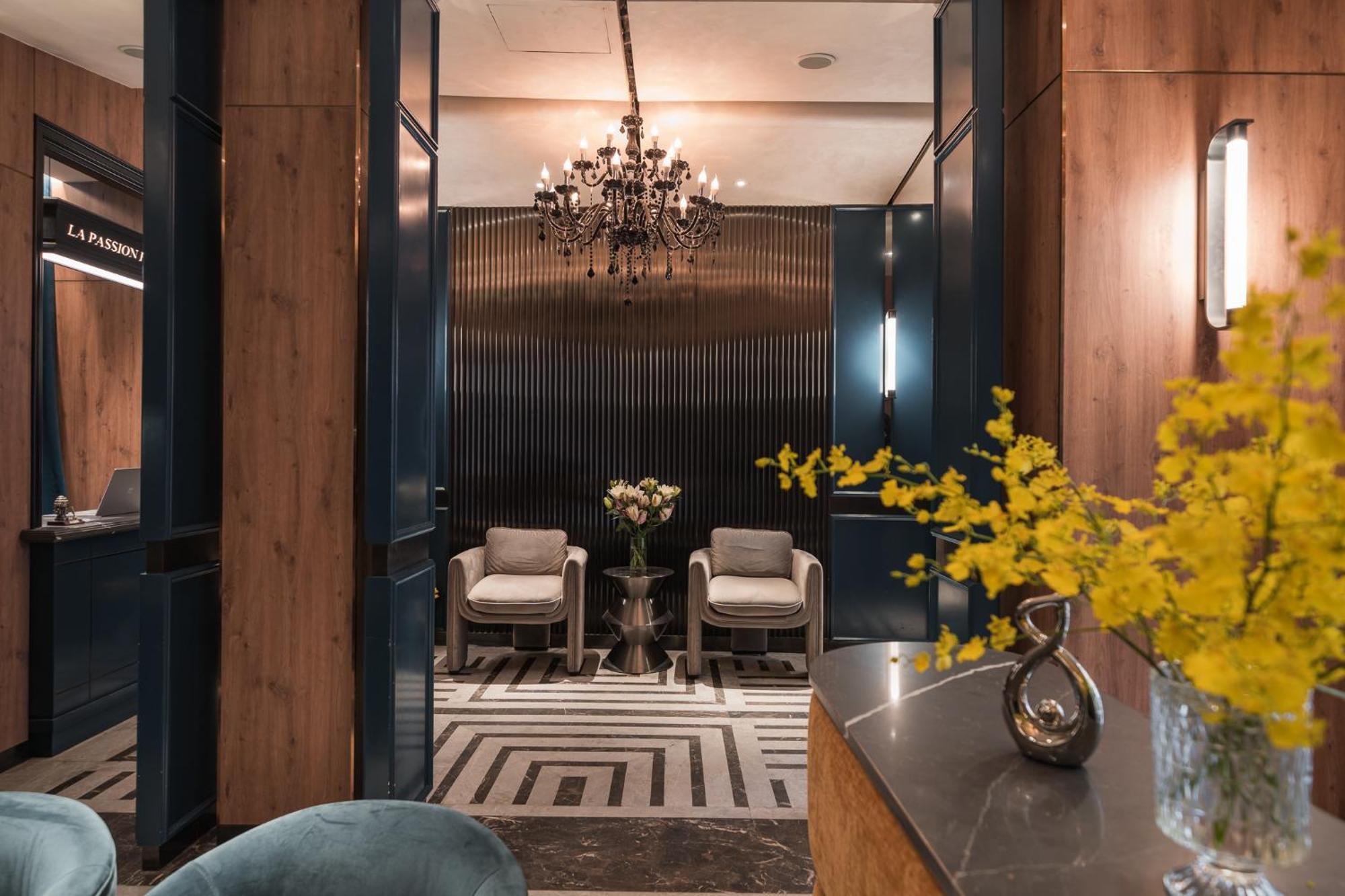 La Passion Premium Cau Go Hotel Hanoi Exterior photo